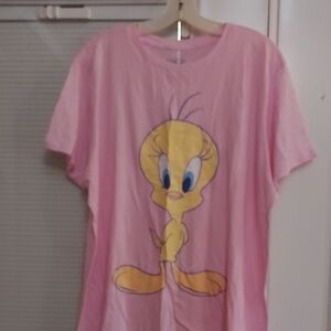 Pink Tweety Women's T-Shirt